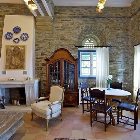 Hotel Amalgam Homes Tinos *