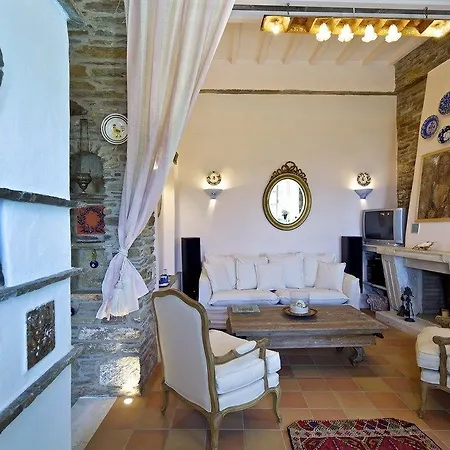 Amalgam Homes Tinos Hotel Arnados