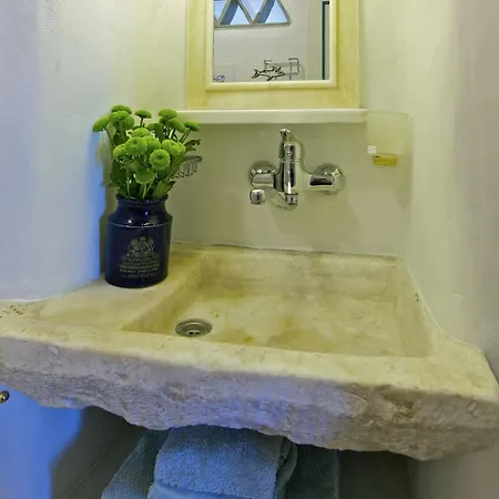 Amalgam Homes Tinos Hotel Arnados